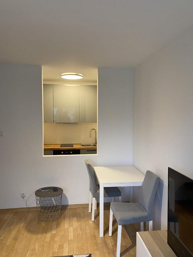 Baley Apartament Varsovie Extérieur photo